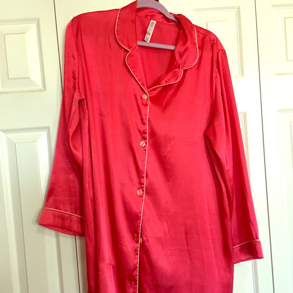 Gillian O’Malley Sleepshirt XL